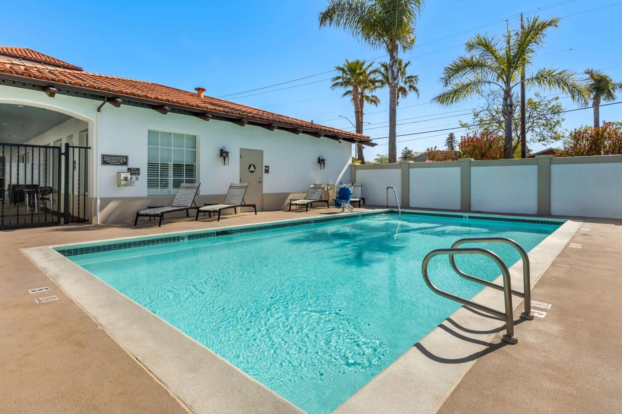 Best Western Plus Capitola By-The-Sea Inn & Suites Zewnętrze zdjęcie